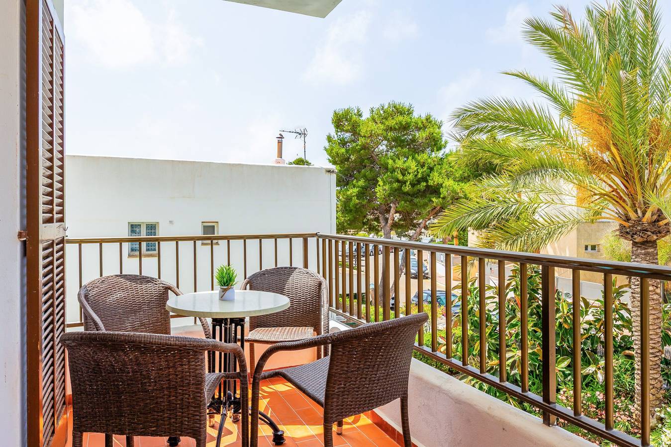 Entire apartment, Gran Sol Family 6 Apartment with Shared Pool, Wi-Fi, Air Conditioning (Tourist Tax Included) in Cala Serena, Felanitx