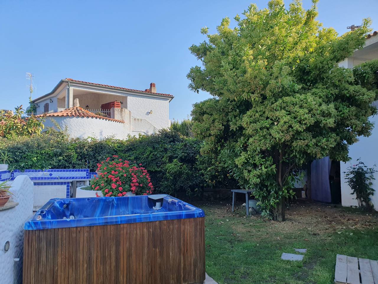 Villa 'In Riva al Mare' con idromassaggio e Wi-Fi in La Conia, Arzachena