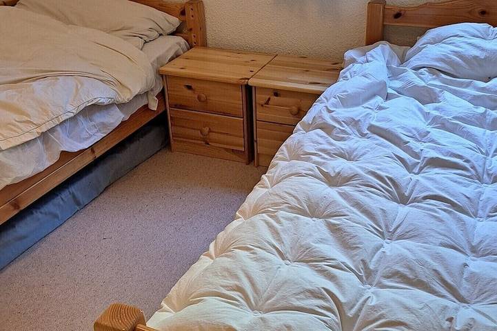 Gîte pour 6 personnes, avec balcon dans Chandolin - 3