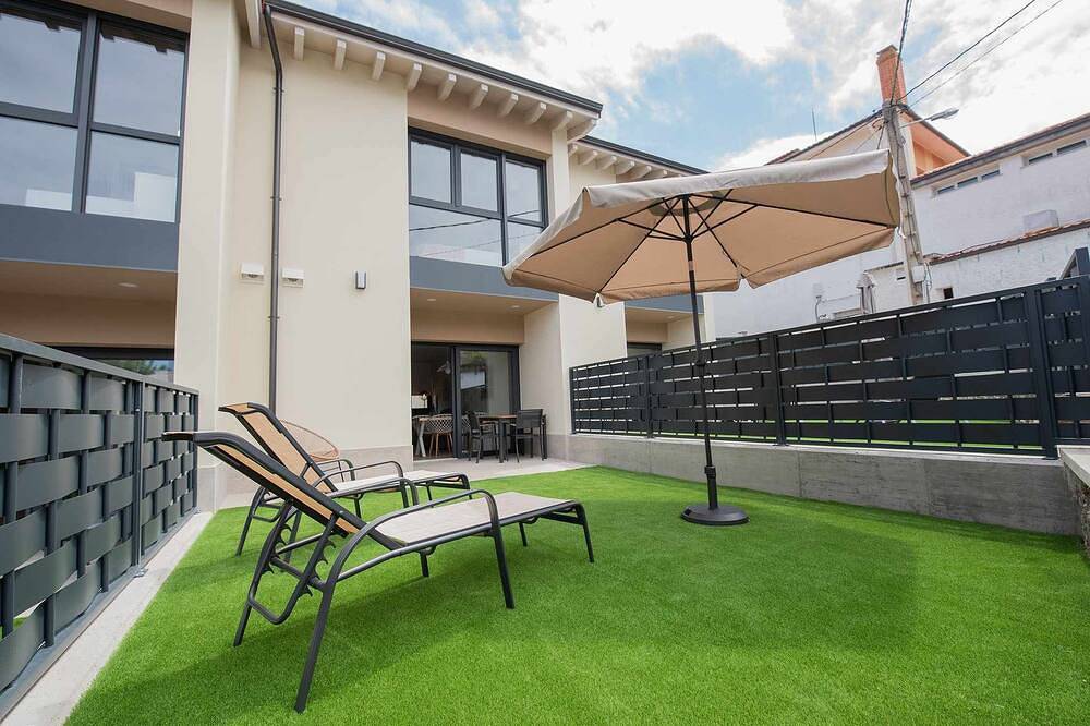 Apartamento entero, Adosado-Duplex Marea Baja 2 zona de playa y montañ in Poo de Llanes, Llanes