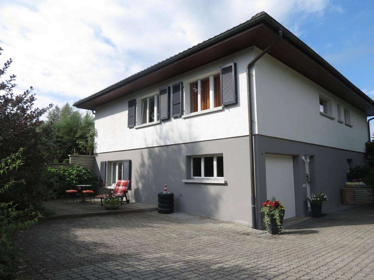 Chambre d’hôte pour 2 personnes avec jardin in Marly (Fribourg), Canton de Fribourg