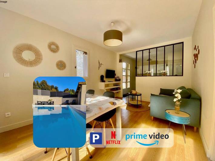 Villa pour 4 personnes, avec vue ainsi que jardin et piscine