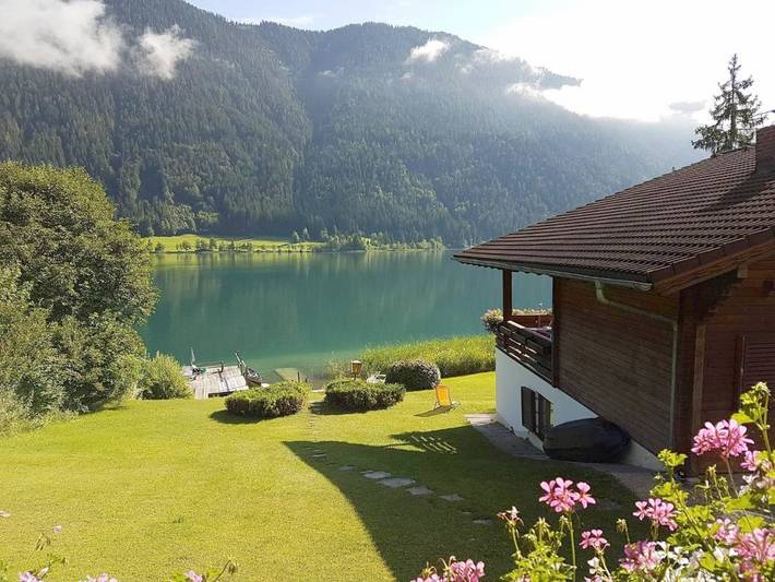 Ganze Wohnung, Apartment with Lake View in Gailtaler Alpen, Weissensee