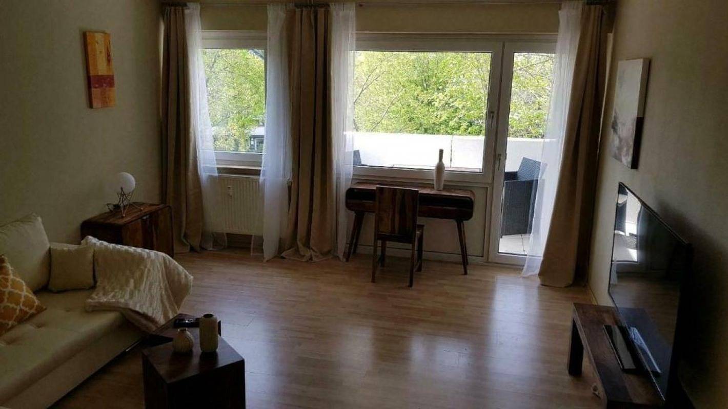 Ganze Ferienwohnung, Wiesenglück in direkter Nähe zum Krankenhaus in Minden, Kreis Minden-Lübbecke