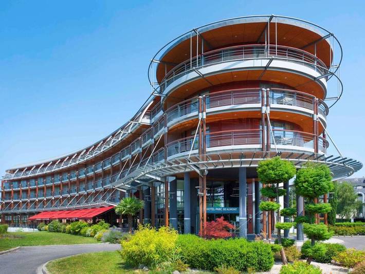 Hotel para 2 personas, con jardín además de jacuzzi y sauna - 1