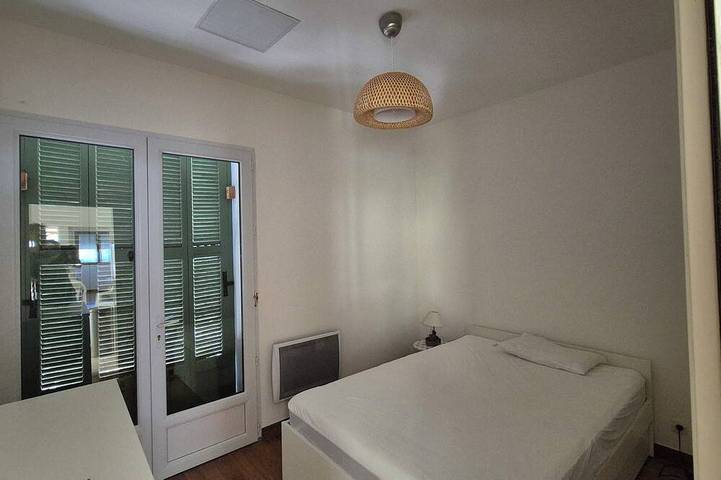 Location de vacances pour 6 personnes, avec jardin dans Plage Camp Long - 2