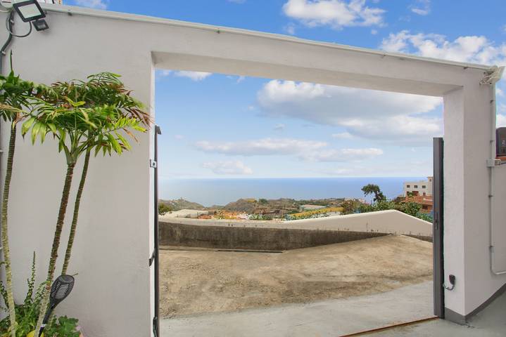 Apartamento entero, Apartamento de vacaciones 'Apartamento Vemar' con vistas al mar, terraza compartida y Wi-Fi in Las Longueras, La Guancha