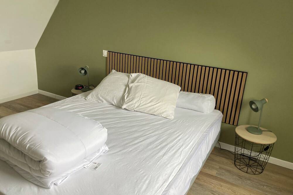 4-person gîte on a horse farm 1.5km from the beach in Pouldreuzic, Côte de Cornouaille