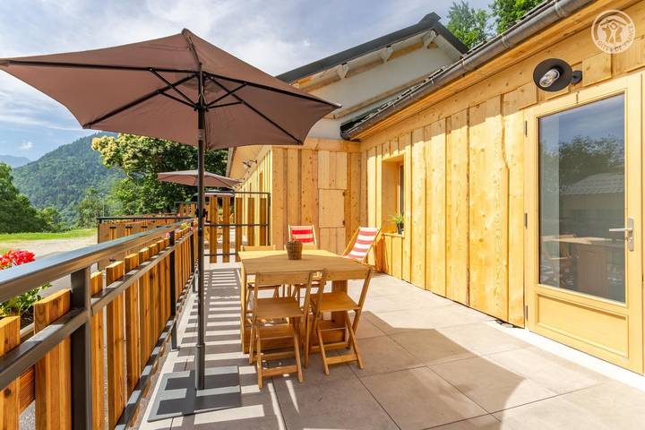 Gîte pour 3 personnes, avec Terrasse à Cevins