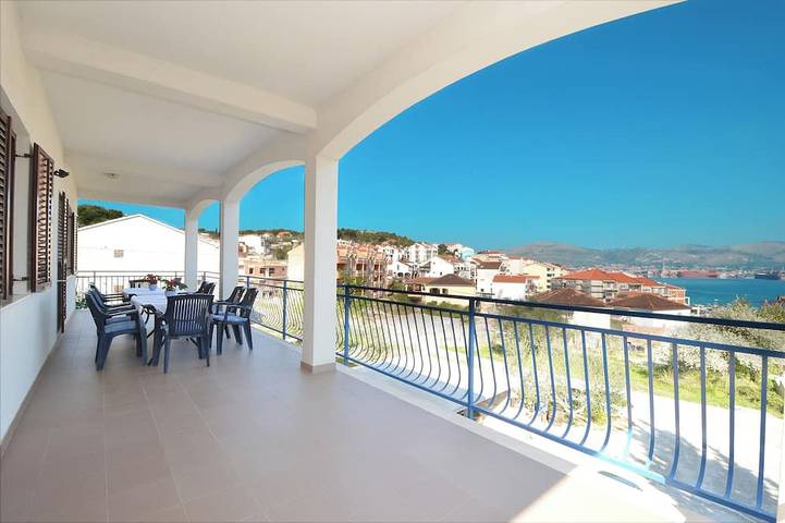 Appartement de vacances pour 10 personnes, avec balcon - 1