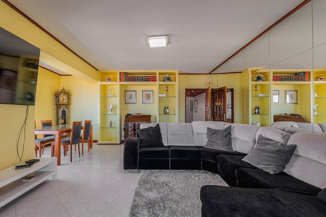 Apartamento entero, T2 con piscina frente a la playa in Halbinsel von Setúbal