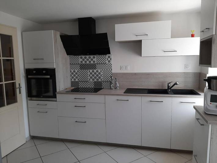 Location de vacances pour 8 personnes, avec jardin et vue à Le Thou - 4