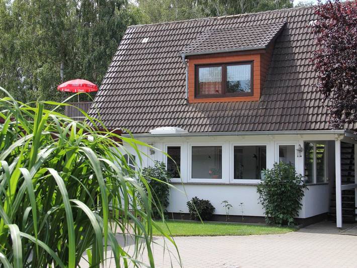 Ferienwohnung für 2 Personen, mit Terrasse in Dierhagen - 2