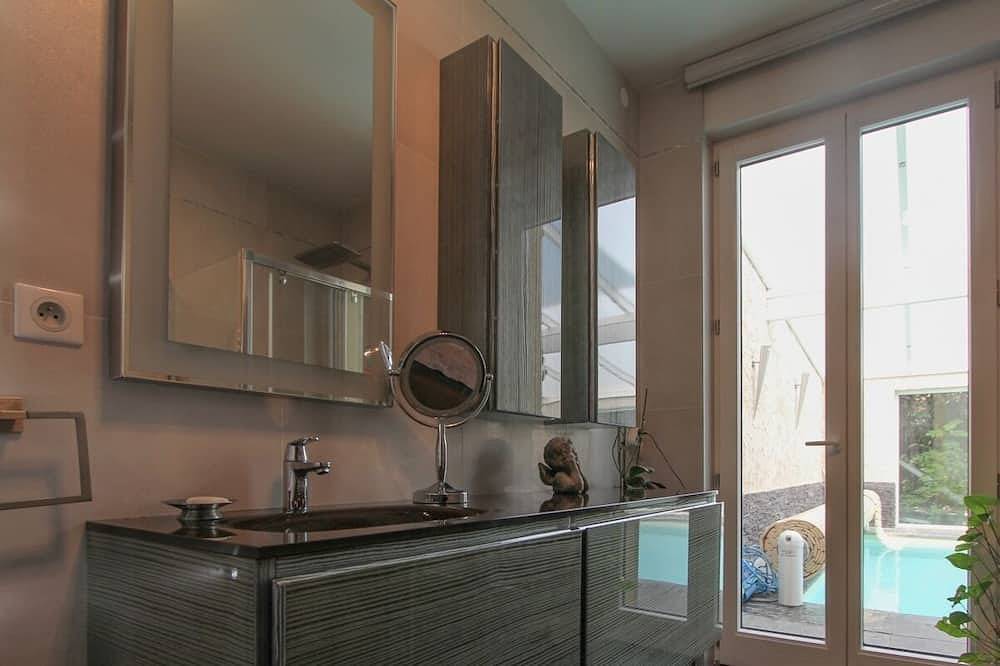 Villa Alba in Metz, Metz Region