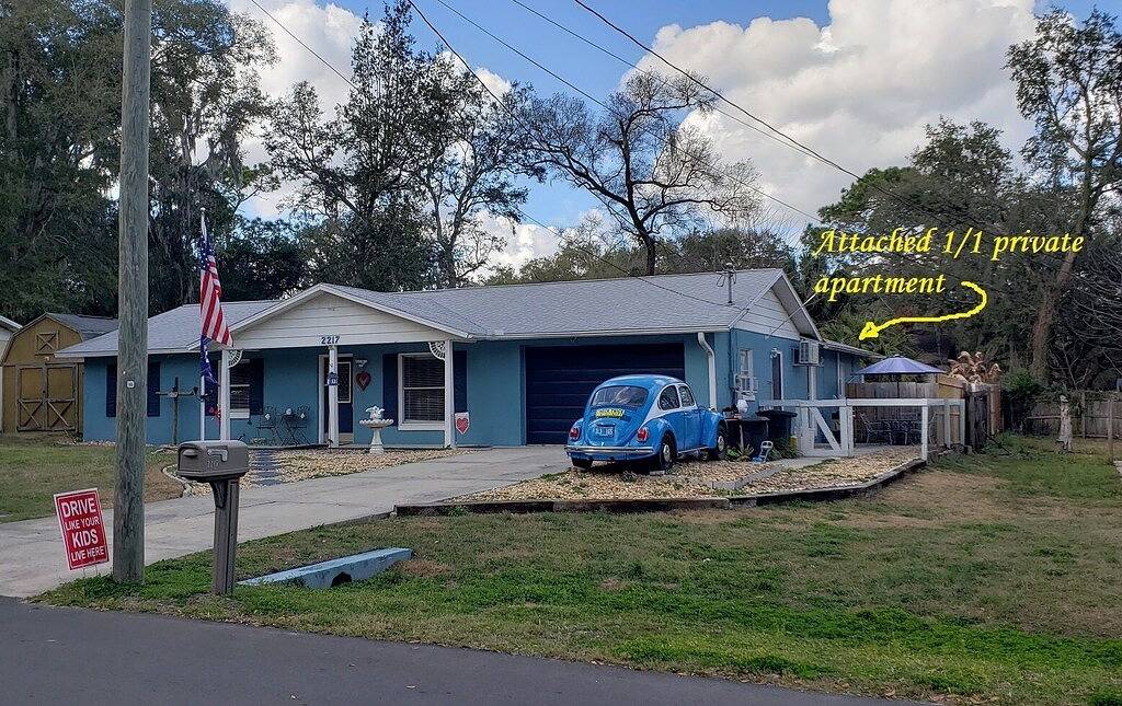 Ganze Wohnung, No additional fees expect a small one for pets. Minutes from downtown Ocala. in Marion County (FL)