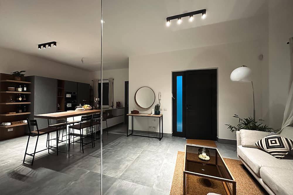 Luxury Private Villa Near Sea And Mount Etna in Fondachello, Catania Provinz