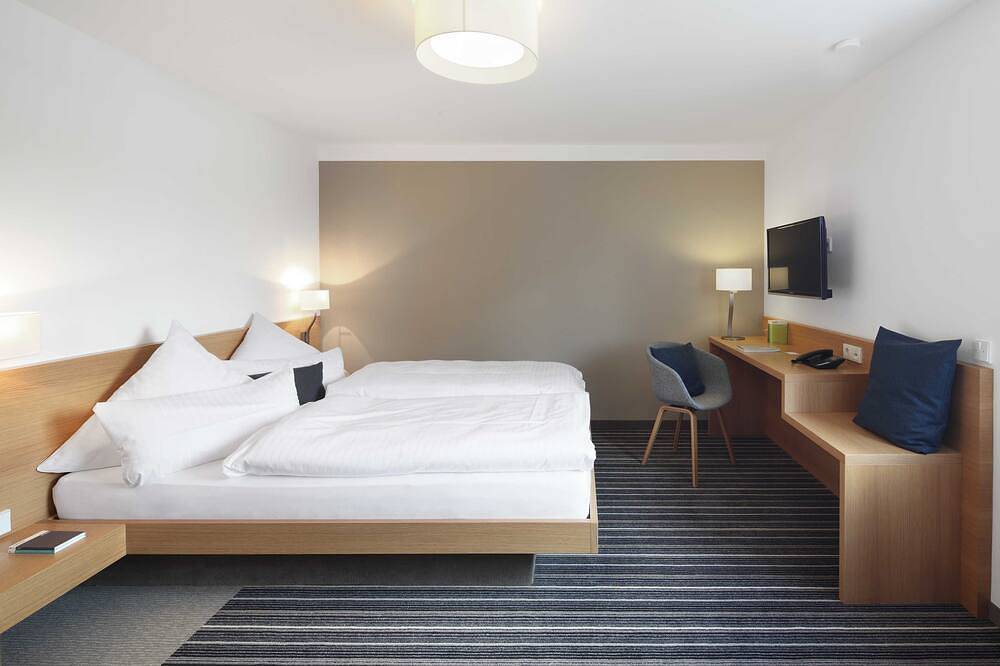 Einzelzimmer - Hotel Hiller in Abstatt, Stuttgart Region