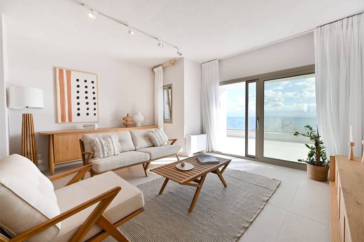 Villa pour 4 personnes, avec vue sur l’océan ainsi que terrasse et piscine - 1