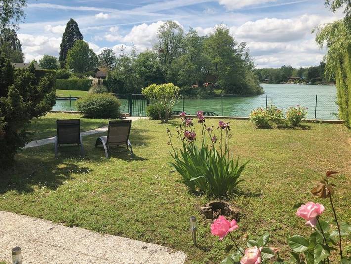 Chalet pour 6 personnes, avec vue et vue sur le lac ainsi que piscine et jardin dans Seine-et-Marne - 2