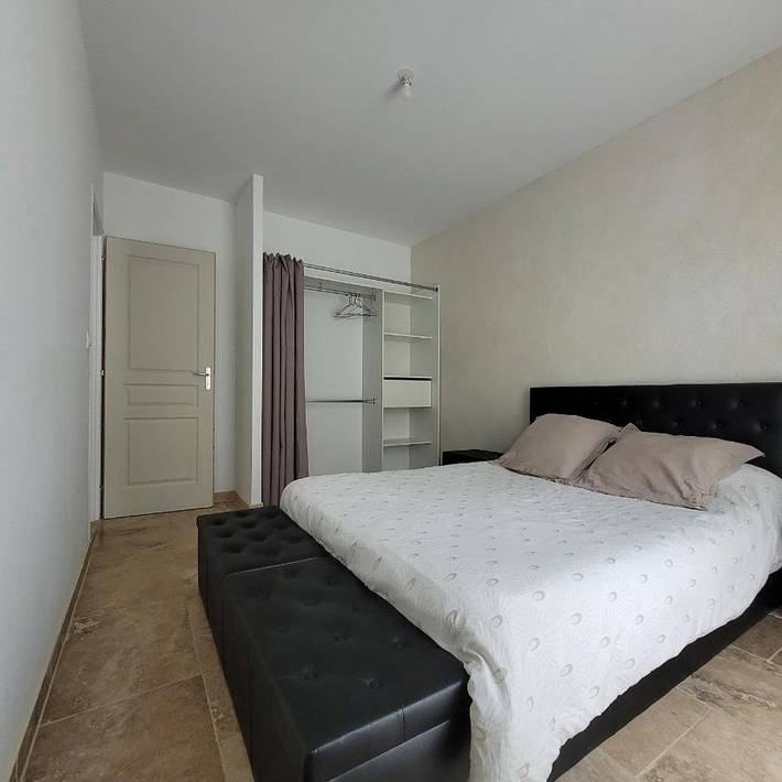 Gîte pour 4 personnes, avec vue et balcon, animaux acceptés à Bessèges - 3