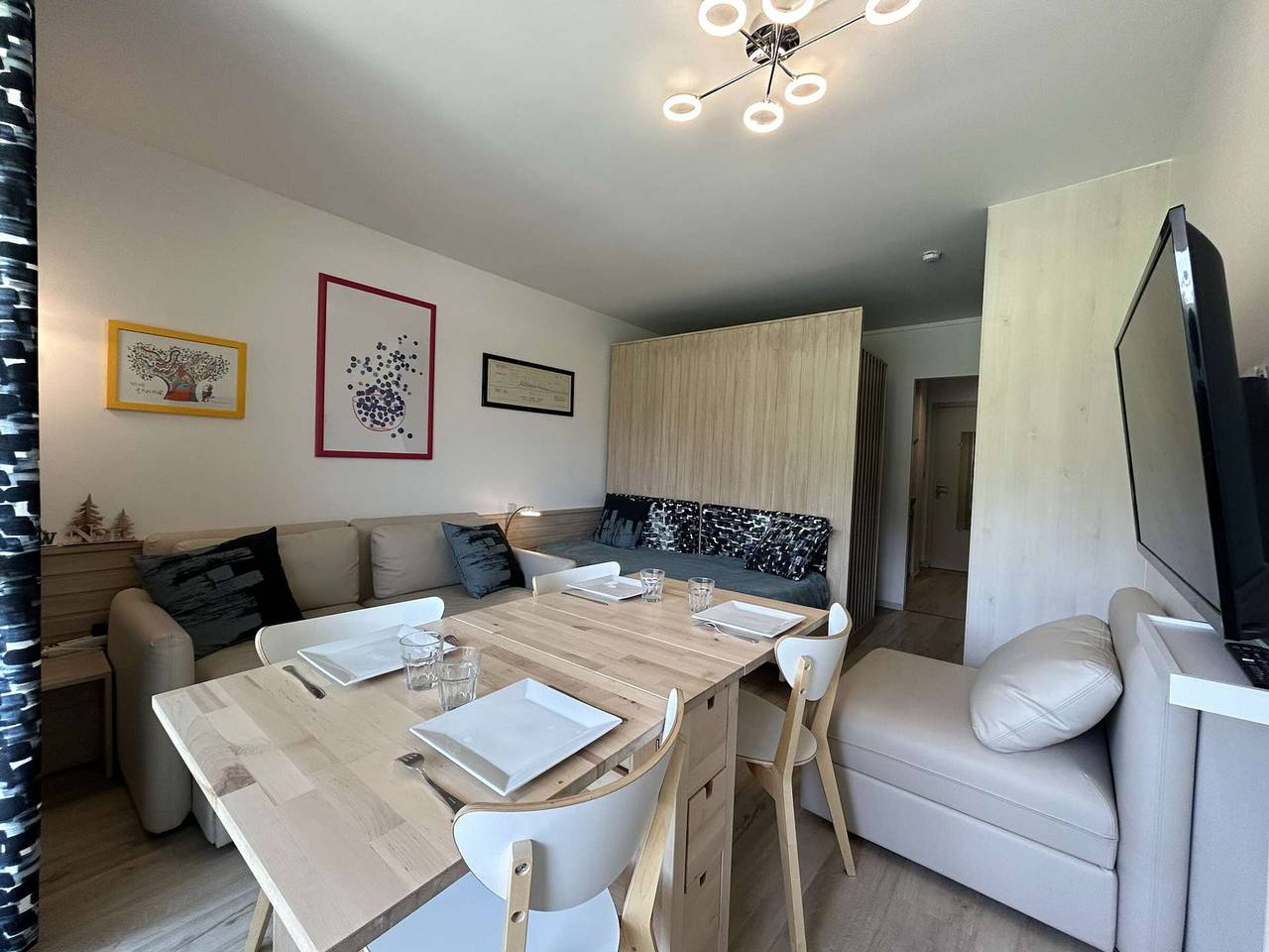 Appartement entier, Studio pratique pour 4, proche remontées, parking in Saint-Étienne-en-Dévoluy, Le Dévoluy