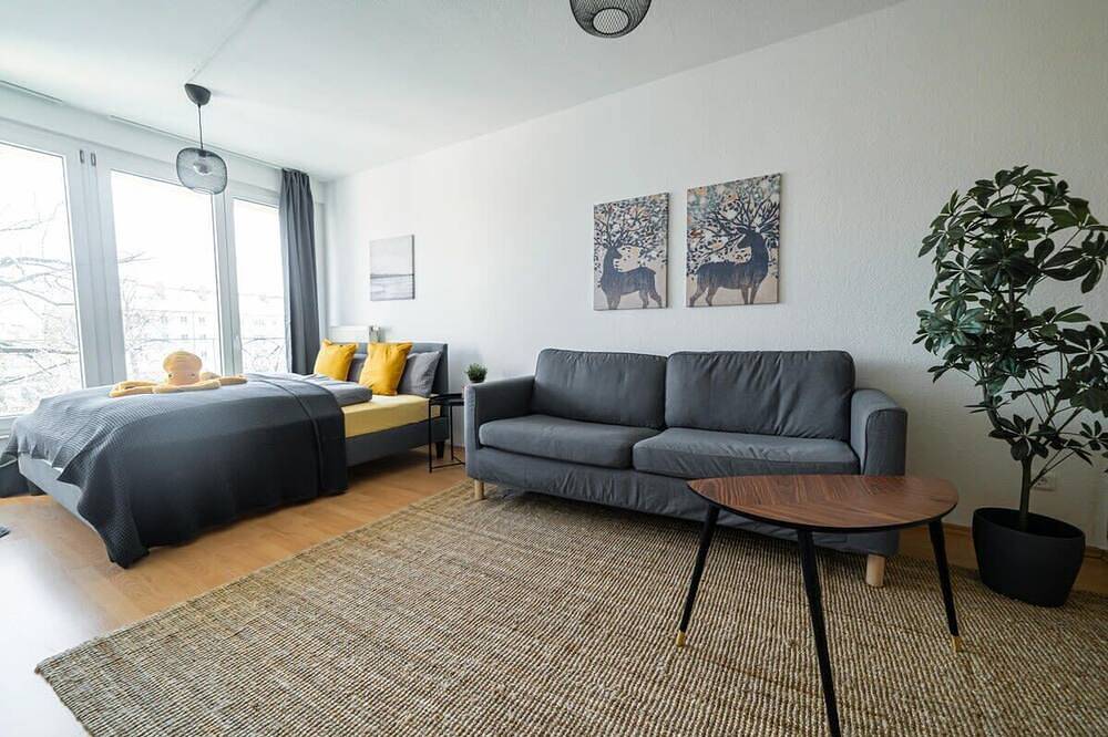 Entire apartment, Fullhouse | Chemnitz | Hs46 | 3 Bedroom in Chemnitz, Chemnitz (region)