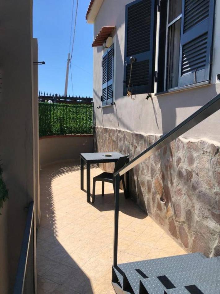 Room 'Camera Doppia Dell'Arco Romano' with Private Terrace, Wi-Fi and Air Conditioning