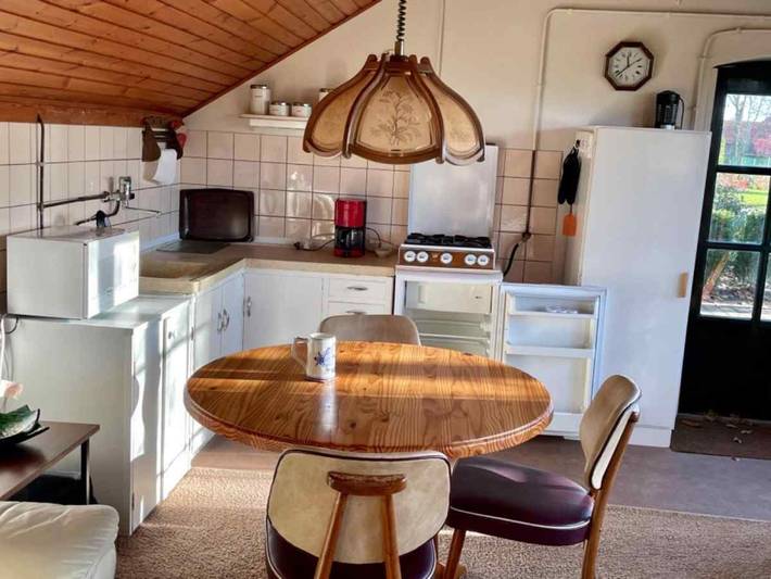 Super cozy 2-person retro holiday home in the Achterhoek in Achterhoek