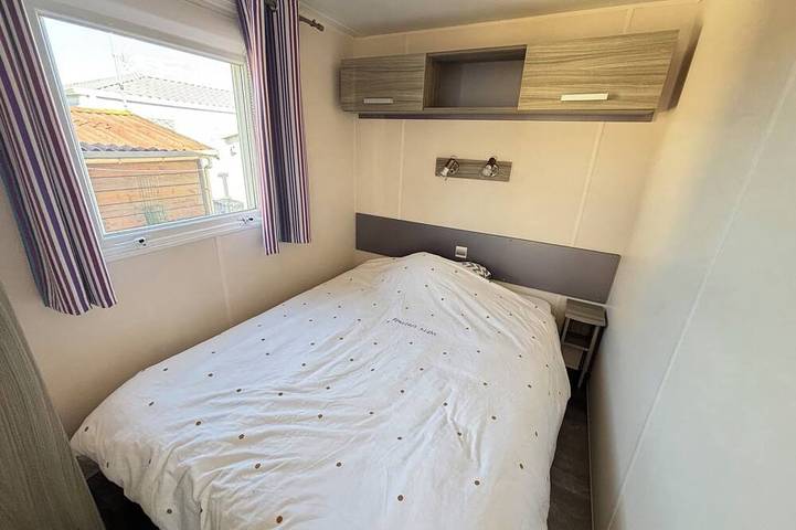 A 1 min 50 de la plage. bungalow 2 chambres. in Sainte Cécile Plage, Camiers