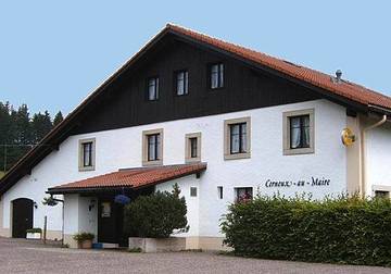 Chambre d’hôte pour 3 personnes, avec terrasse, animaux acceptés dans Canton du Jura