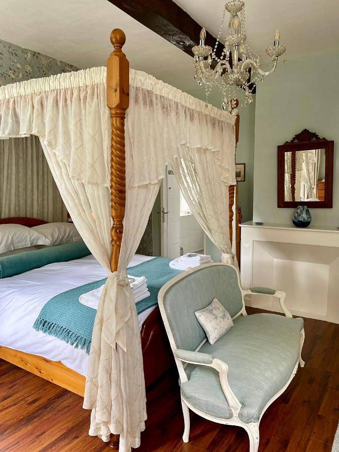 Chambre d’hôte pour 3 personnes, avec vue ainsi que piscine et jardin dans Haute-Garonne - 4
