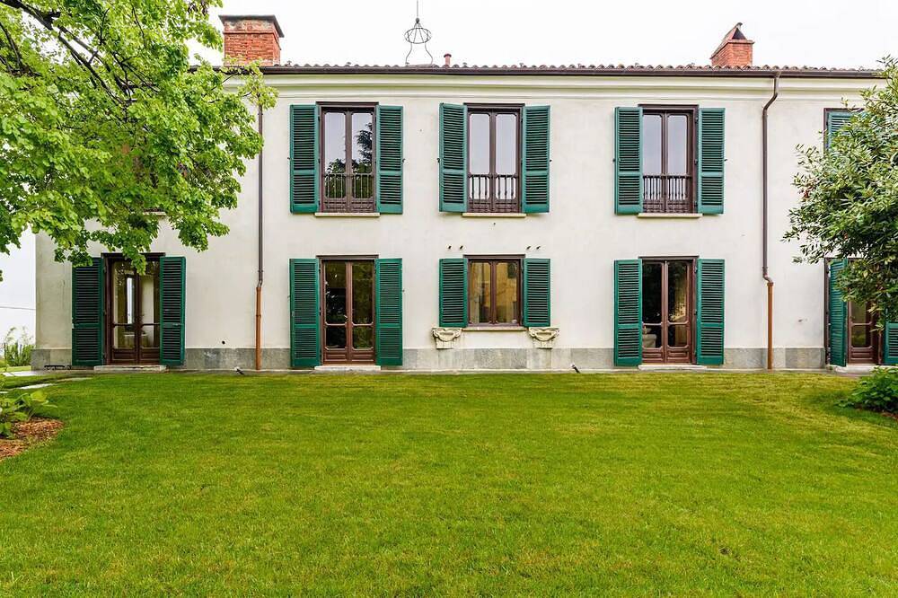 Romantic Italian Villa in the Langhe w/swimming pool in Mondovì, Cuneo Province