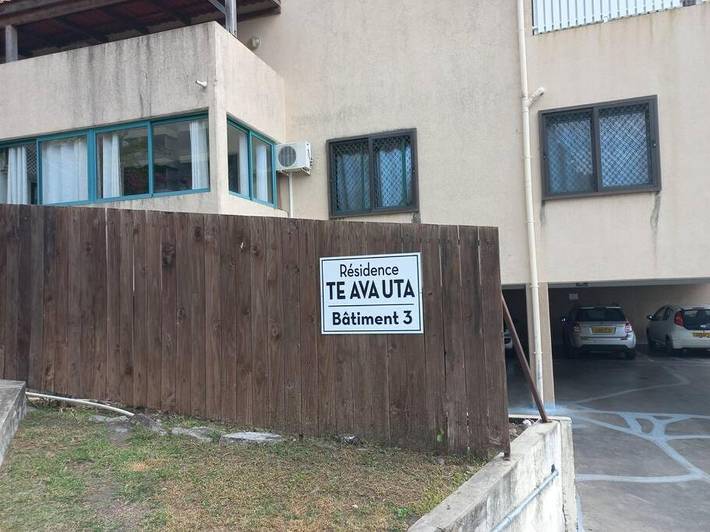 Gîte pour 3 personnes, avec piscine ainsi que terrasse et vue dans Faa'a - 3