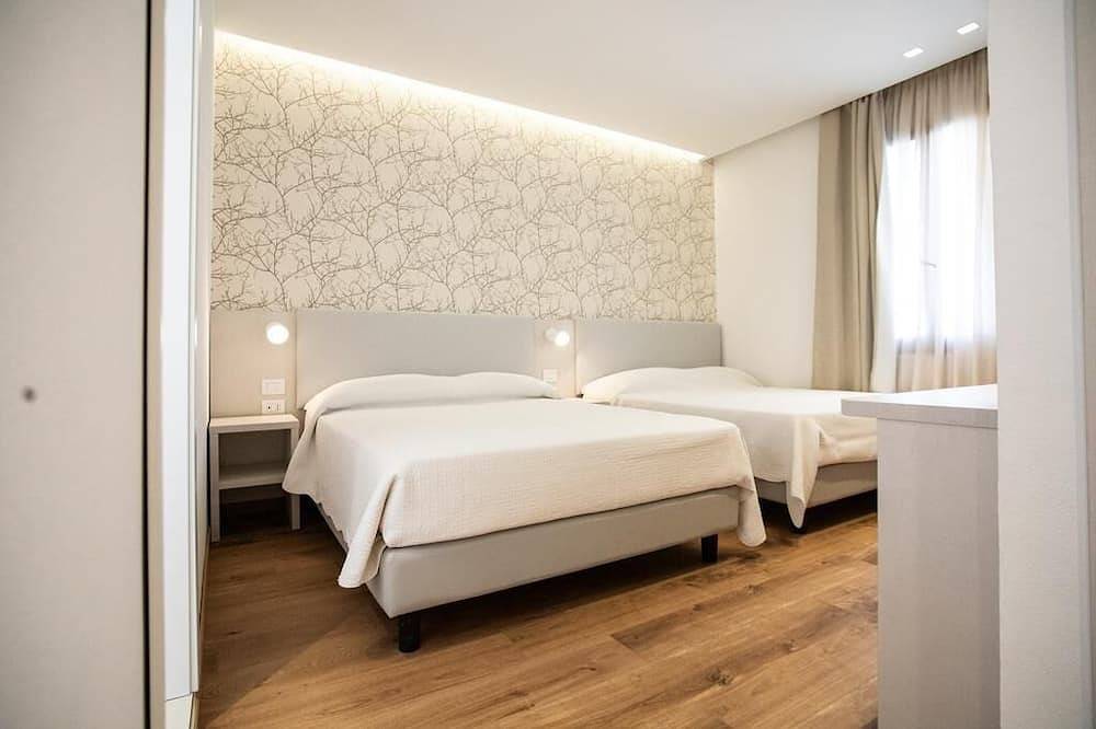 Camera Quadrupla Deluxe Top Quality in Torre Pedrera, Rimini Provinz