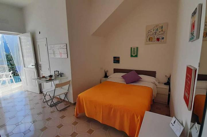 Appartamento intero, GaLu - Piccolo appartamento in costiera Sorrentina/Amalfitana in Termini Napoli, Massa Lubrense