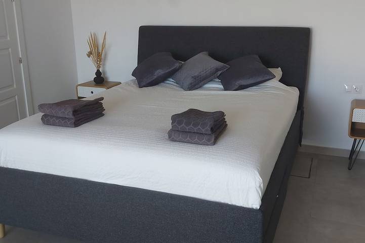Villa  with 3 bedrooms and 4  bathrooms  and big private swimming pool in Cómpeta, Málaga Province
