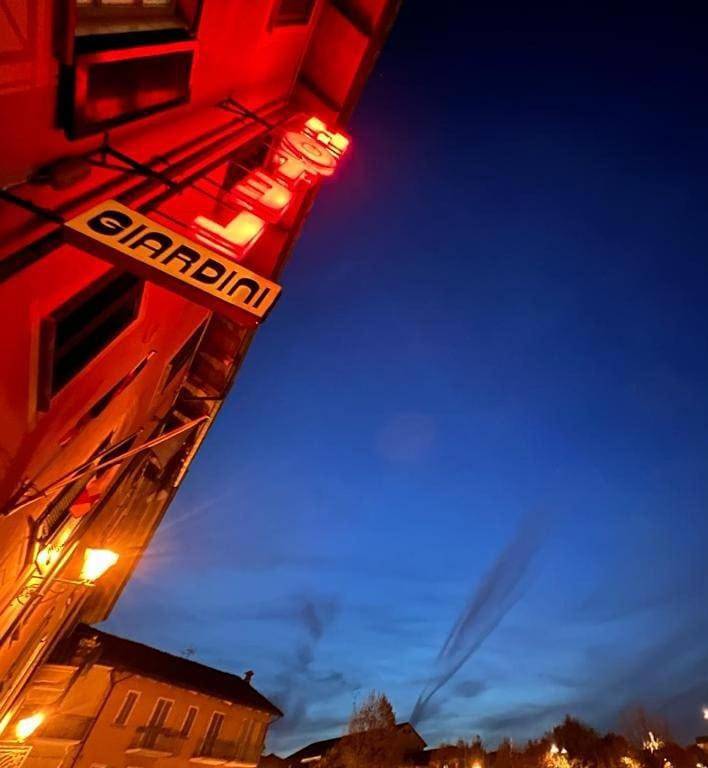 Hotel for 3 personer, med balkon og udsigt i Bra