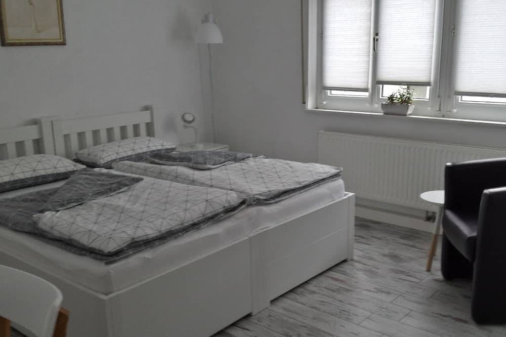 Ganze Wohnung, Modern möblierte 2-Zimmer Wohnung  in 70376 Stuttgart-Münster in Stuttgart, Stuttgart Region