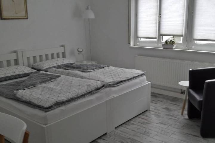 Ferienwohnung für 2 Personen, mit Garten in Stuttgart - 2