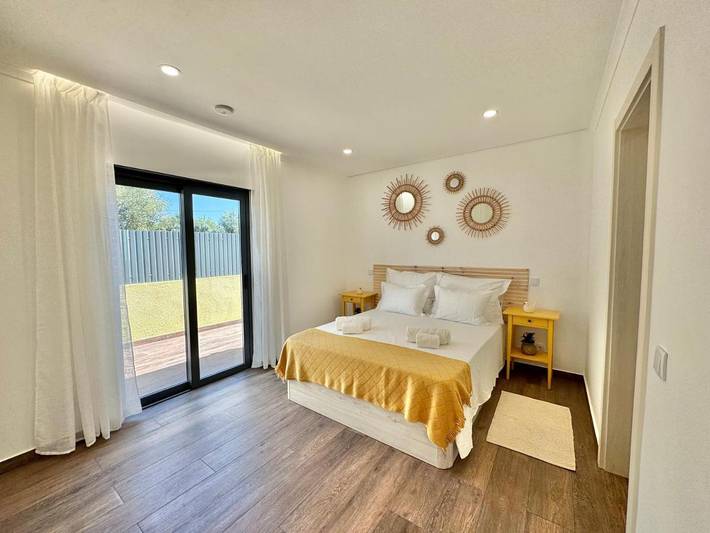 Casa rural para 6 personas, con jacuzzi además de balcón y piscina en Paderne - 3