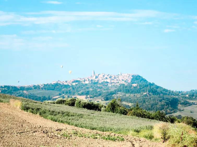 Casa 16 Personas in Todi, Provincia de Perugia