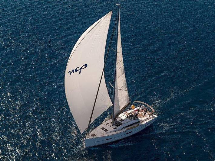 Barco para 6 personas, con jacuzzi - 1