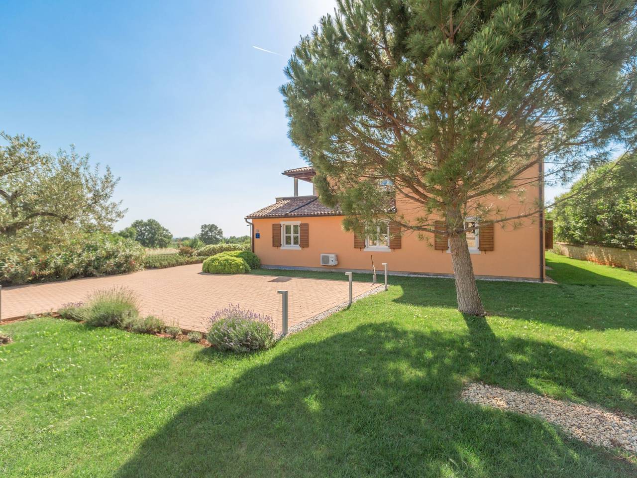 Ganz tolle Villa bis 12 Personen mit vielen Extras in Kastelir, Općina Kaštelir - Labinci