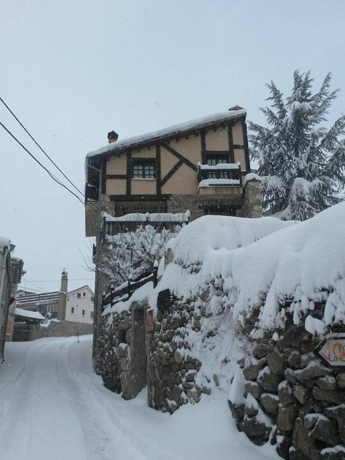 Casa rural para 3 personas, con jardín y vistas, Se admiten mascotas en Barco de Ávila-Piedrahita - 3