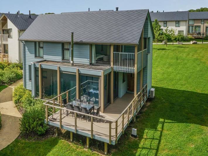 Villa pour 8 personnes, avec jardin dans Hainaut