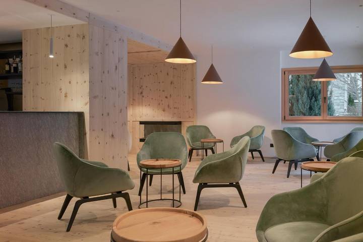 Appartamento per 2 persone, con Terrazza e Giardino nonché Sauna e Panorama a Chiesa in Valmalenco