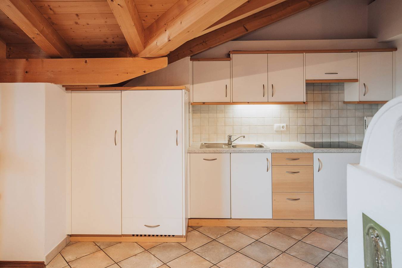 Ganze Wohnung, Ferienwohnung 'Oberegghof Hahnenkamm' mit Bergblick und Wlan in Riffian, Texelgruppe