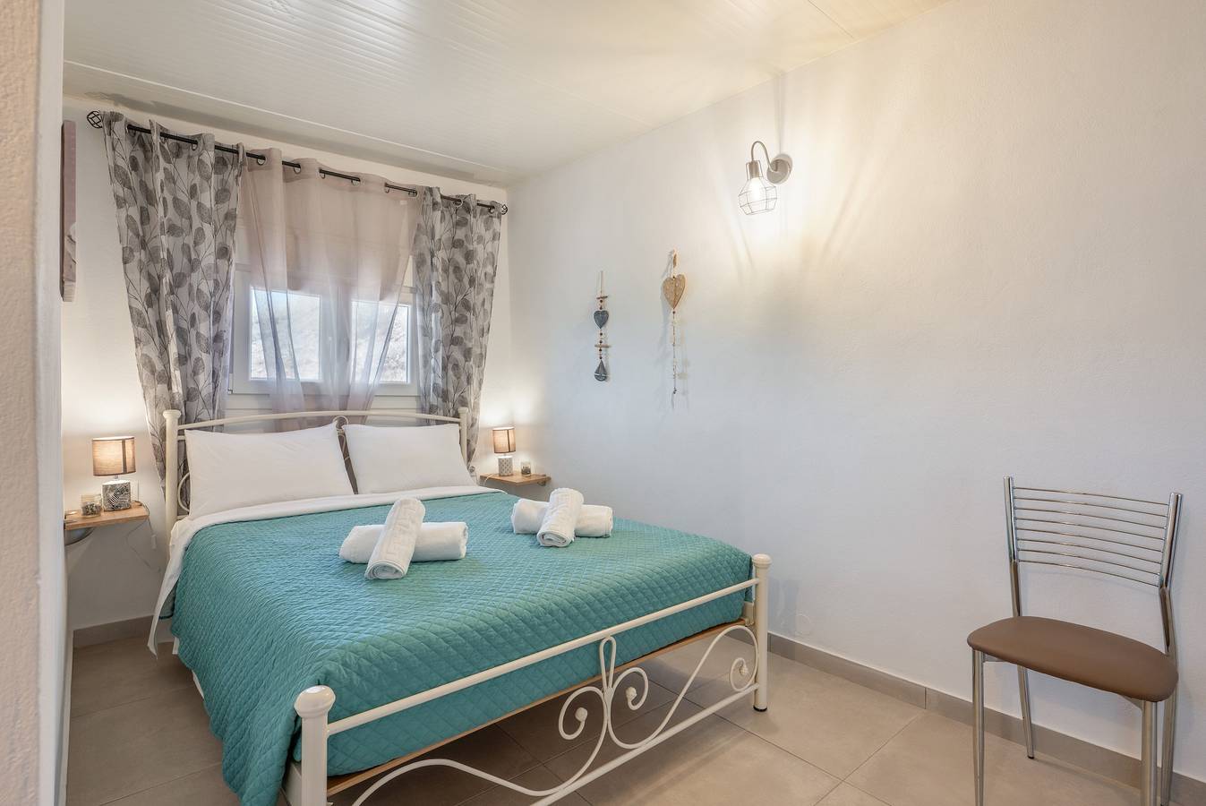 Duurzaam vakantiehuis 'Lydia Guest House - Sea' met zeezicht, privéterras en wifi, foto 7