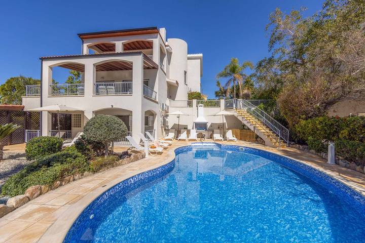 Holiday rental for 10 people, with Balcony and Terrace in Peyia