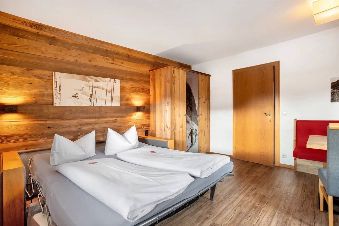 Ganze Wohnung, Ferienwohnung 'Panorama - Appartement 1' mit Bergblick, privater Terrasse und geteilter Sauna in Reit im Winkl, Bayerische Alpen